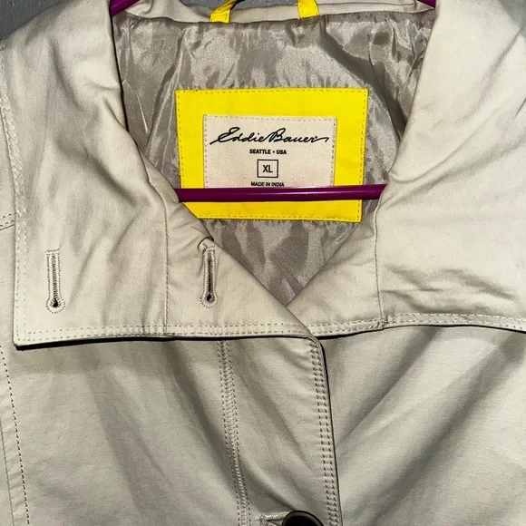 Eddie Bauer Vintage Beige and Yellow Women's Rain Jacket size XL - Picture 3 of 13